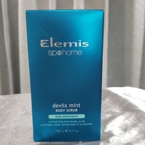 ELEMIS Spa Home Devils Mint Body Scrub in Blue